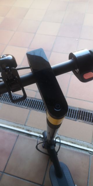 Monopatín Xiaomi Essential