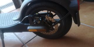 Monopatín Xiaomi Essential