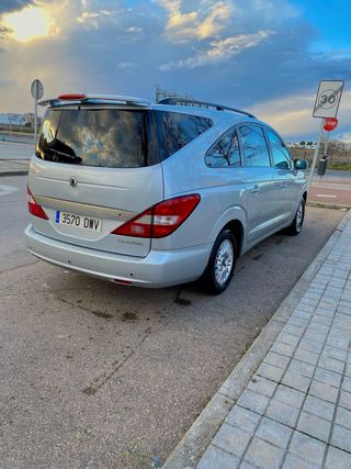 SsangYong Rodius 2006