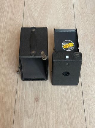 Cámara de caja Kodak Hawk-Eye Mod. CC (Inglaterra)