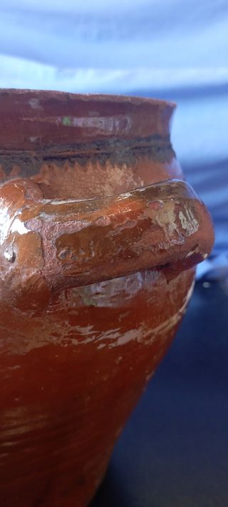 Olla Antigua Naval con Sello