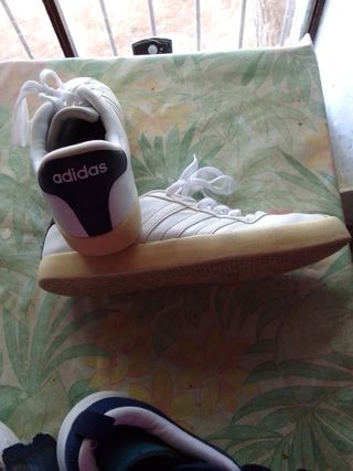 Zapatillas Adidas Blancas