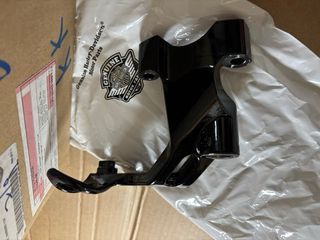 Soporte Estribo Derecho Harley Davidson XR1200