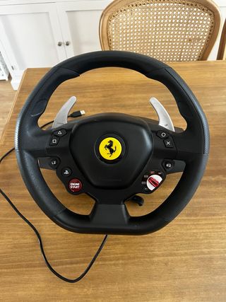 Volante Ferrari PS5/PS4