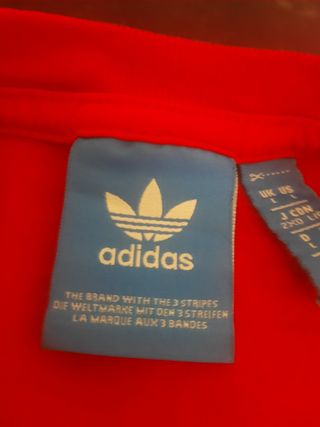 T-shirt Adidas rosso