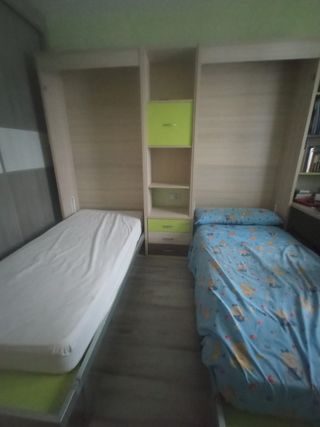 2 Camas Infantiles Plegables