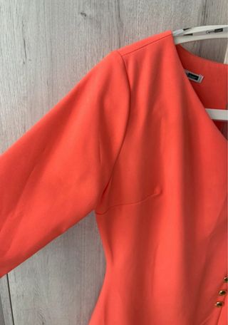 Vestido corto elegante coral talla M