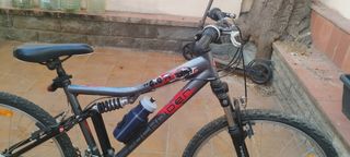 Bicicleta Rockrider Gris/Roja Talla S/M