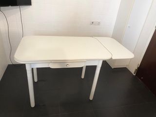 Mesa de cocina extensible blanca
