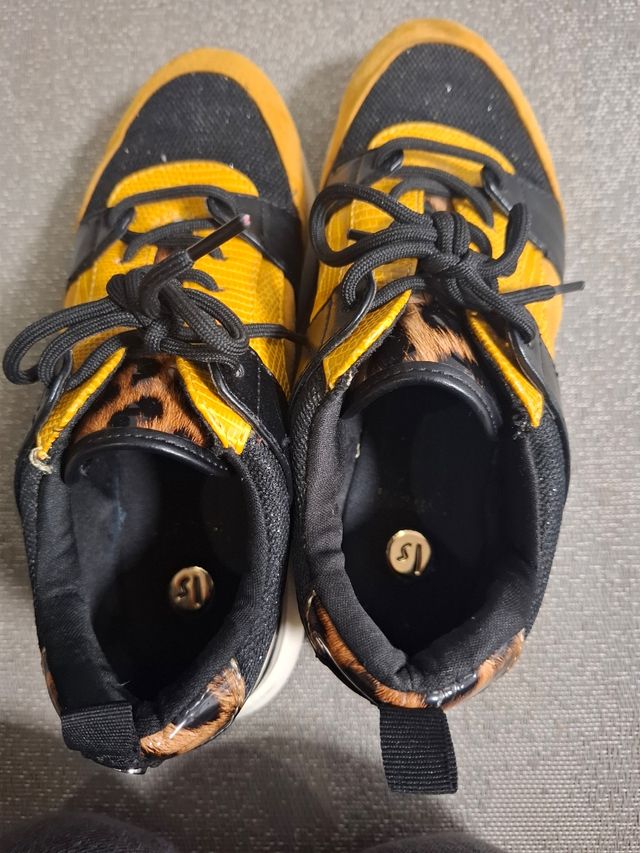 Zapatillas deportivas con estampado animal print