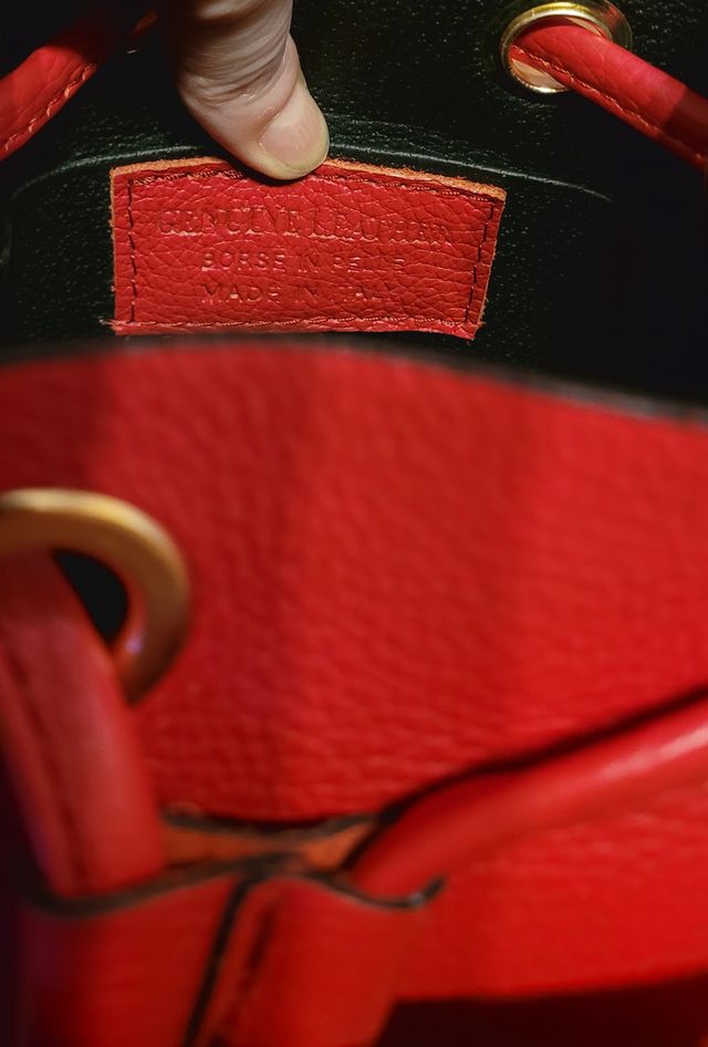 Bolso cubo de piel Borse in Pelle 