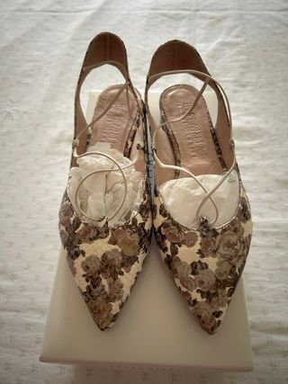 Sandalias Hispanitas Beige y Marrón