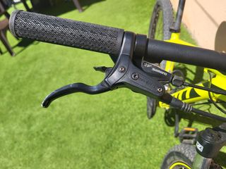 Bicicleta Scott 27.5 Talla S
Casco y Guantes