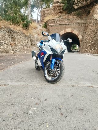 Suzuki GSXR 1000 K7