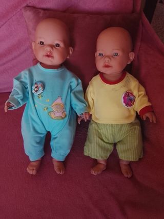 Lote 2 muñecos bebé El par 9 euros