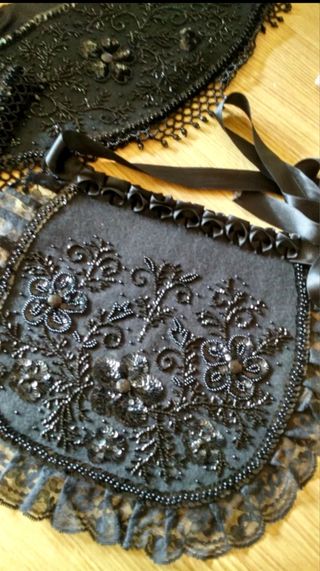 Alquilo traje asturiana (particular)