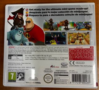 Disney Infinity 3DS con 4 Amiibos en su caja