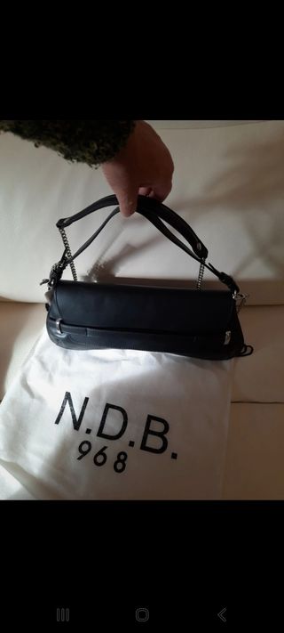 Borsa baguette N.D.B. in pelle nera
