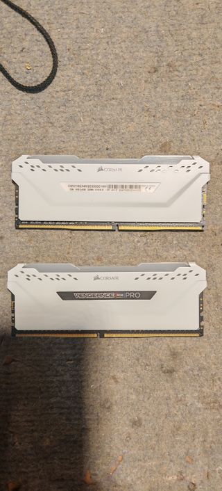 Memoria RAM Corsair Vengeance RGB Pro Blanca 16GB