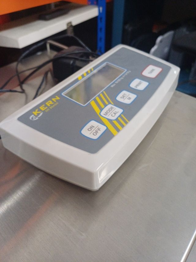 Balanza KERN DE 35K5D