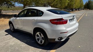 BMW X6 2011