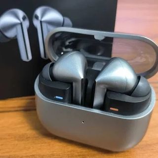 Samsung Galaxy Buds 3 Pro Plata