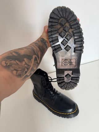 Botines Dr. Martens Negros #42--26cm