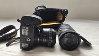 Cámara Nikon D3400 + 2 objetivos - €300