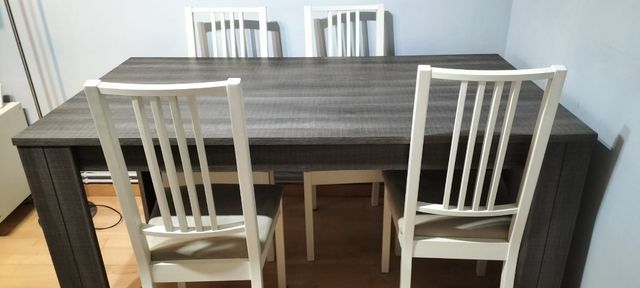Mesa comedor y 4 sillas madera