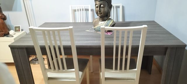 Mesa comedor y 4 sillas madera