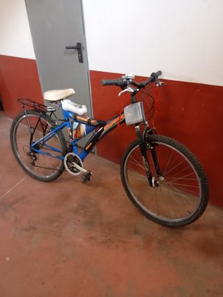 Bicicleta mediana en buen estado 50 euros
