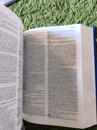 Advanced English dictionary: English-Spanish, e...