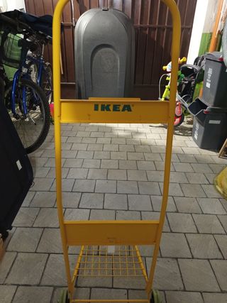 Carrellino giallo Ikea Max 30 kg / 66 lbs