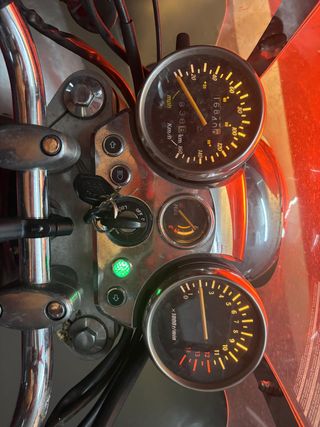 Hyosung GV 250 AQUILA en perfecto estado