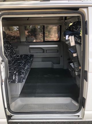 Volkswagen California Beach 2011