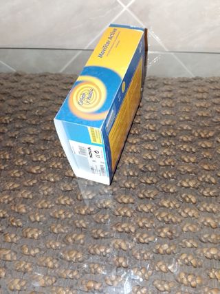 Nokia 3100 y caja Nokia 3110