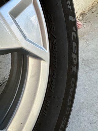 Juego de 4 Llantas Audi grupo VAG R17