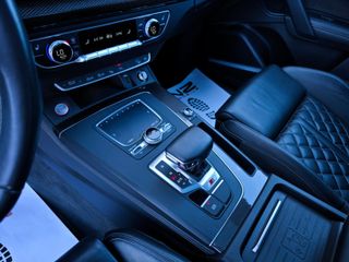 Audi SQ5 2020