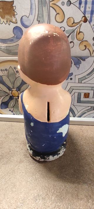 Salvadanaio in gesso antico