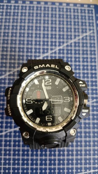 Reloj Smael Negro y Plateado