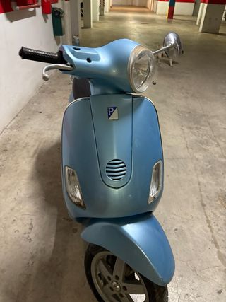 Vespa Piaggio LX50 49cc Azul