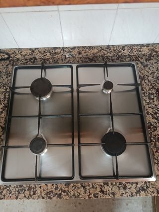 Placa de gas o vitrocerámica EDESA con 4 fuegos