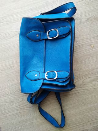 Bolso de piel azul