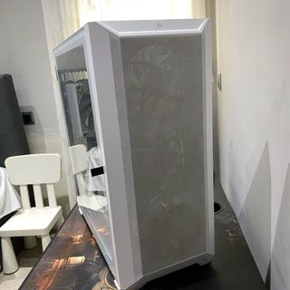 Ordenador y pantalla 