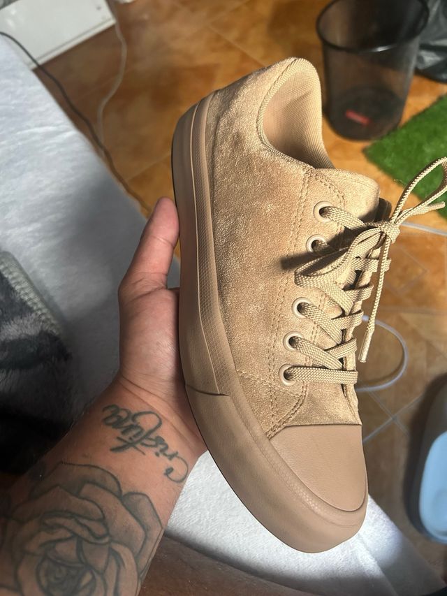 Zapatillas Uniqlo Lona Café