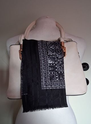 Foulard donna sfrangiato nero e grigio