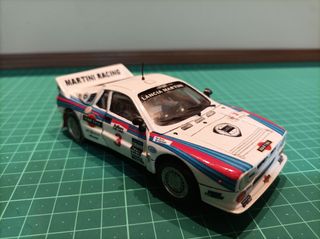 Coche Scalextric Lancia Martini Racing