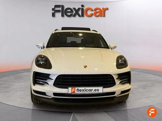 Porsche Macan -