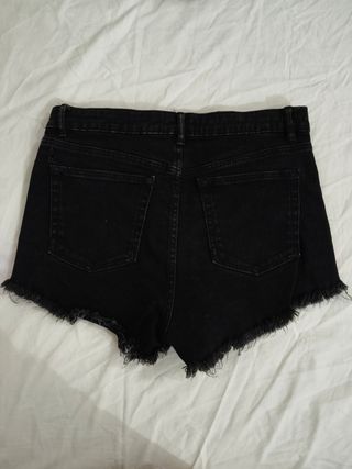 Pantalones cortos vaqueros negros