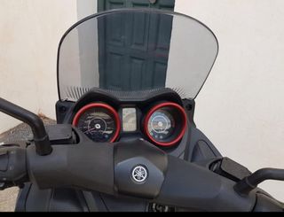 Yamaha N-Max 250 - Como nueva